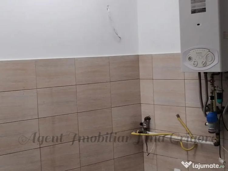 Casă cu 4 camere în Petrești
