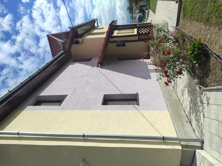 Casă în Central