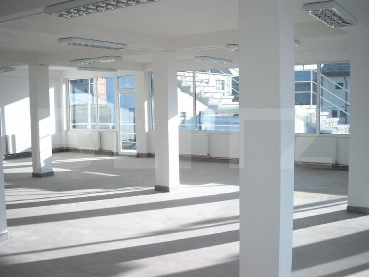 Spațiu comercial, de 185 mp, în Craiovei