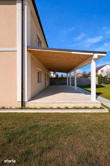 Casă cu 5 camere cu Teren 1000 Mp în Sânandrei