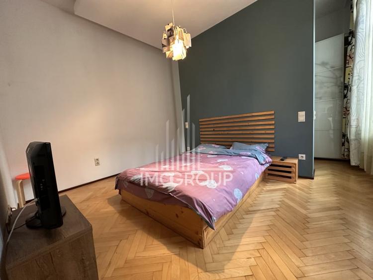 Apartament cu 2 camere semidecomandat, mobilat în Semicentral
