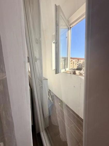 Garsonieră nedecomandată în Lipovei
