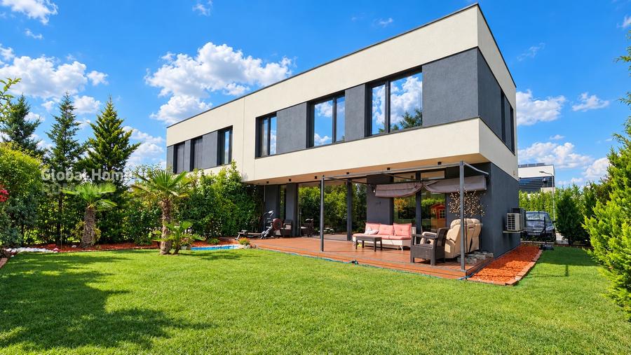 Duplex cu 4 camere cu Canalizare în Tunari