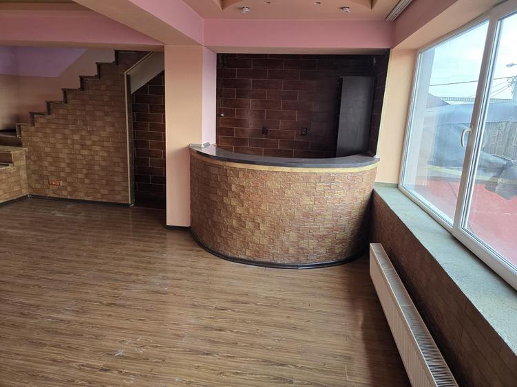 Casă cu 4 camere în Brătianu