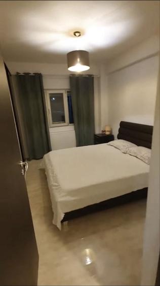 Apartament cu 2 camere decomandat în Roșu