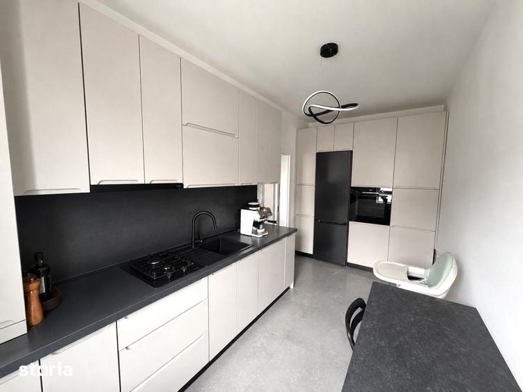 Apartament cu 4 camere decomandat în Ciarda Roșie