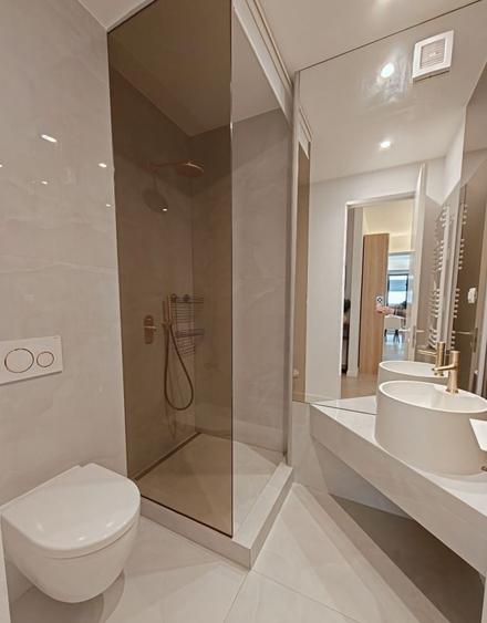 Apartament cu 3 camere decomandat în Pipera
