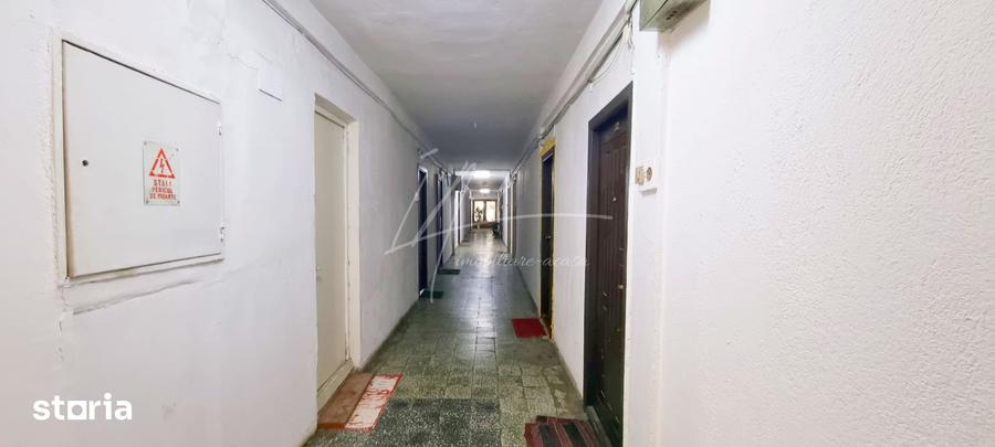 Garsonieră semidecomandată în Titan