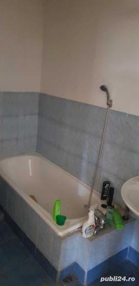 Casă cu 3 camere cu Teren 2000 Mp în Spătărei