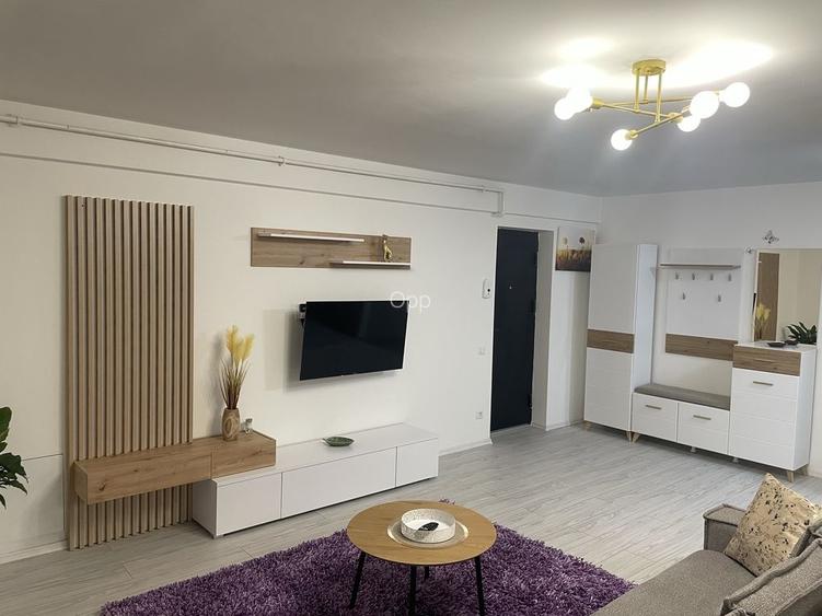 Apartament nou cu 2 camere mobilat si utilat cu parcare !