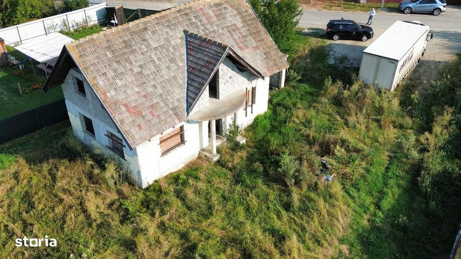 Casa la rosu Lunca Calnicului ,Prejmer,Brasov, teren 1000 mp. - 3
