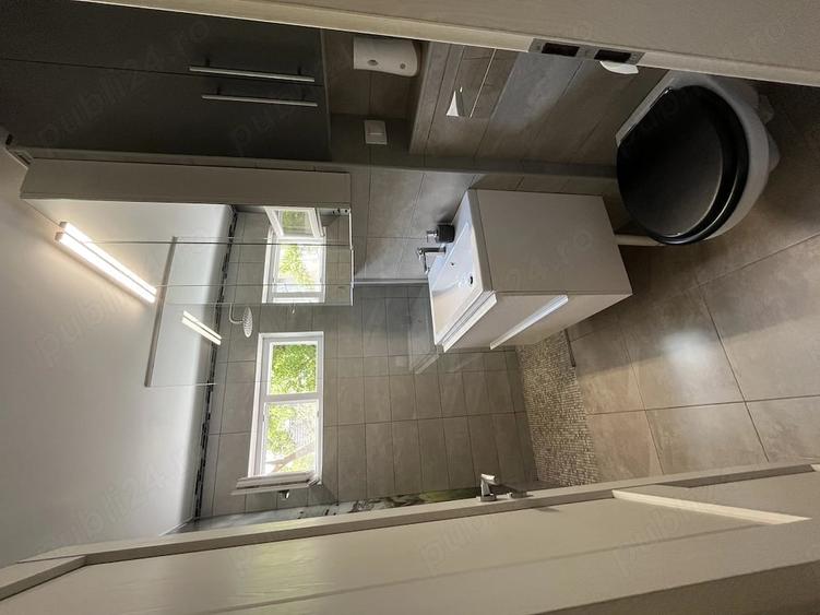 Apartament cu 3 camere semidecomandat, mobilat în Brazda lui Novac