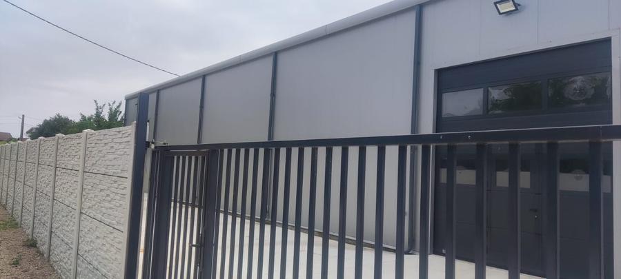 Spațiu industrial, de 270 mp, în Exterior Sud