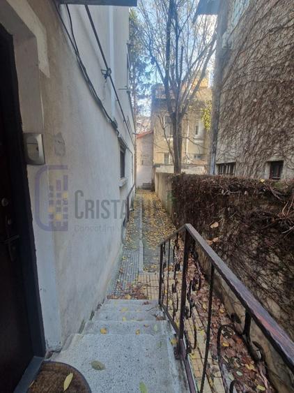 Birou, de 30 mp, în Dacia