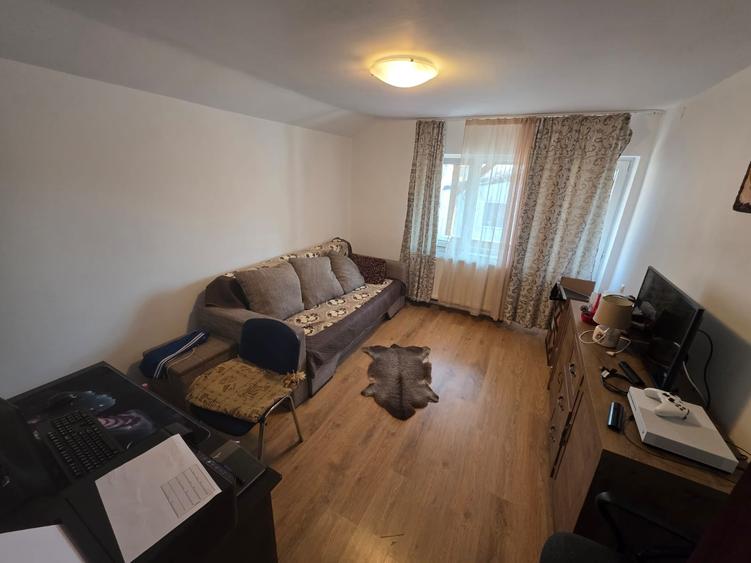 Casă individuală cu 4 camere cu Canalizare în Chiajna