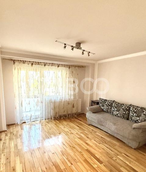 Apartament cu 3 camere semidecomandat, mobilat în Mărăști