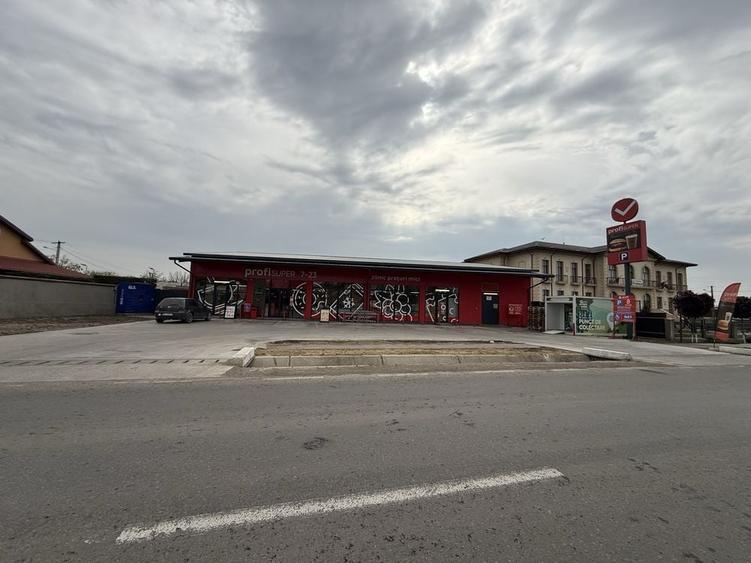 Spațiu comercial, de 574 mp, în Corod