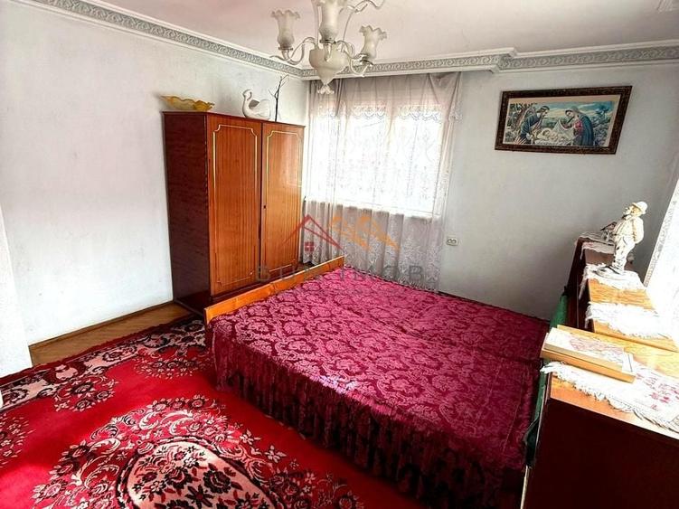 Casă individuală cu 7 camere cu Canalizare în Poiana Câmpina
