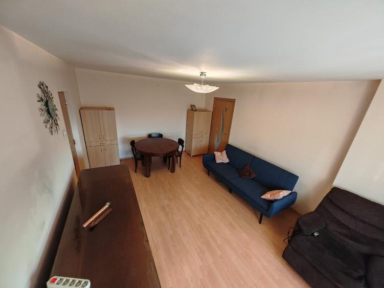 Apartament cu 2 camere semidecomandat în Titan