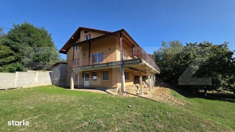 Casă cu 4 camere în Oarda