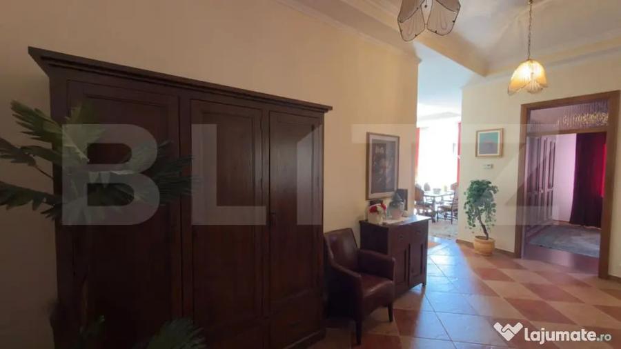 Apartament cu 3 camere decomandat în Titulescu