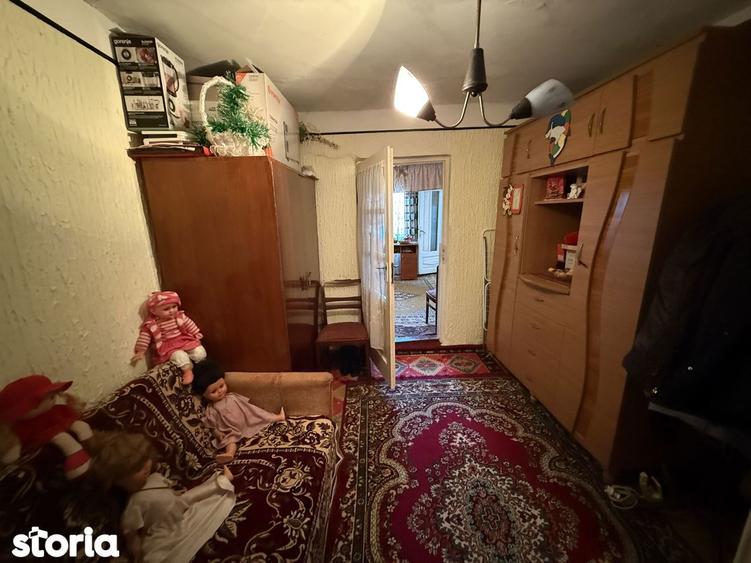Casa demolabila ?i teren 800mp cu toate utilita?ile deschidere 26,5mp - 8