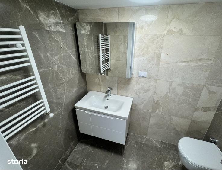 Spațiu comercial, de 36 mp, în Central