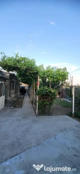 Casă cu 4 camere în Chercea