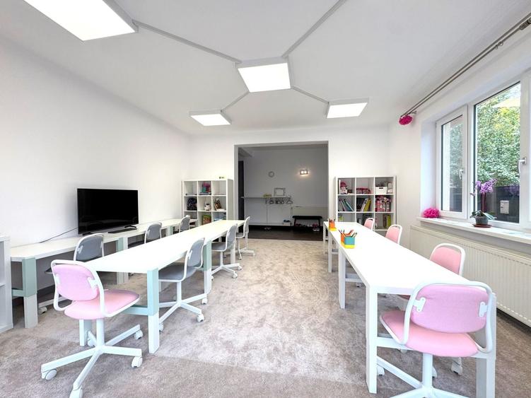 Casă individuală cu 5 camere cu Canalizare în Complex Studențesc