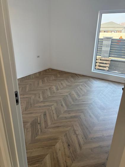 Casă individuală cu 4 camere cu Teren 371 Mp în Berceni