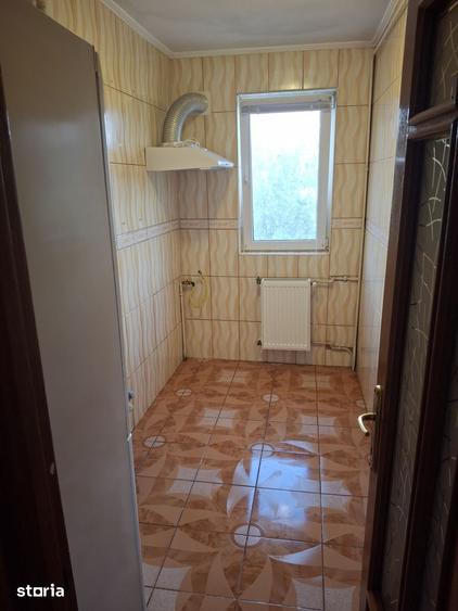 Apartament cu 3 camere decomandat în Militari
