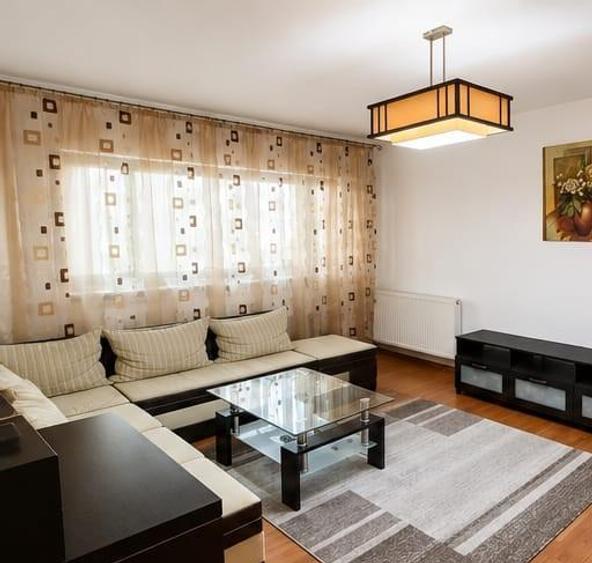 Apartament cu 3 camere decomandat în Scriitorilor