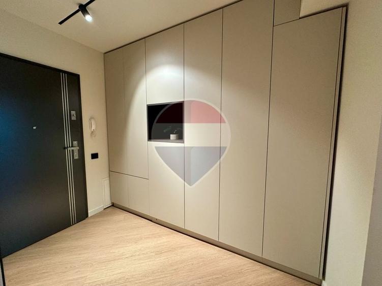 Apartament cu 2 camere semidecomandat, mobilat în Mănăștur