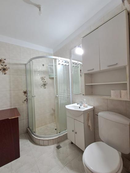 Garsonieră decomandată în Florești