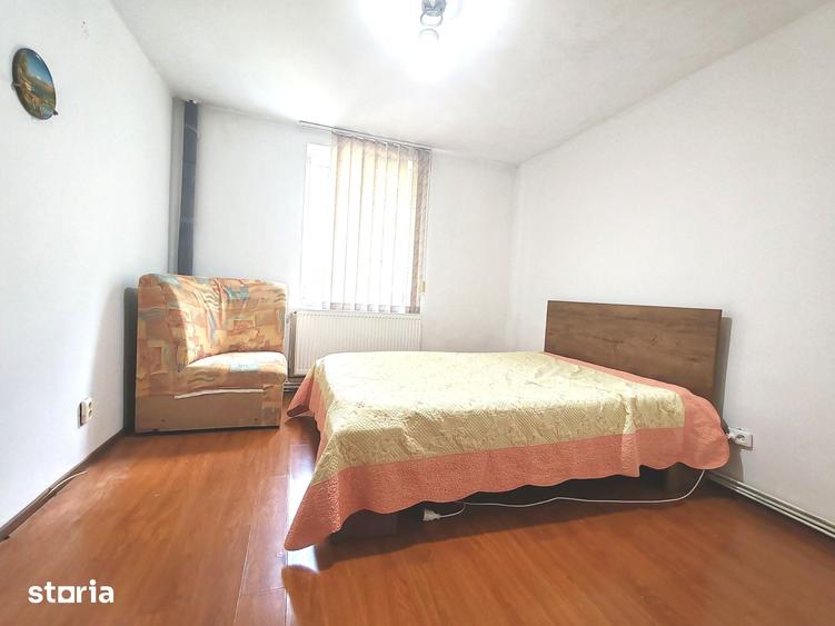 Apartament cu 2 camere semidecomandat în Trivale