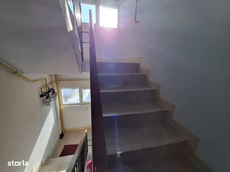 Loc. Cavnic apartament 3 camere, situat in bloc izolat - 8