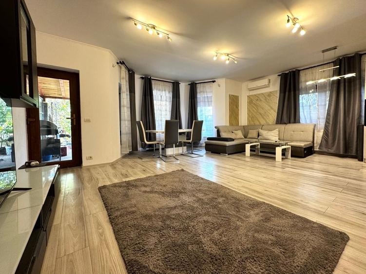 Duplex cu 5 camere cu Canalizare în Dumbrăvița