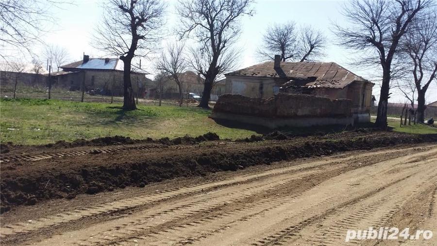 Teren de 2600 mp, în Giurgița