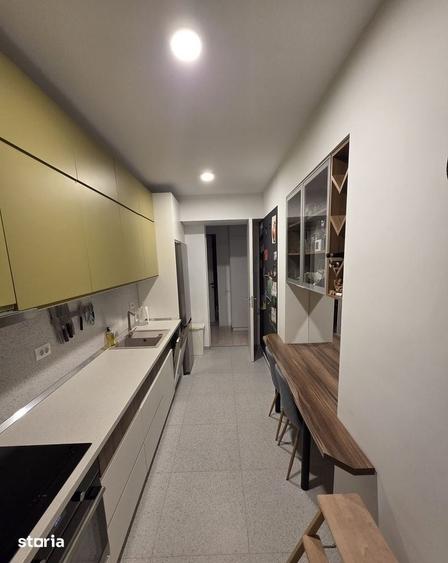 Apartament cu 3 camere decomandat în Militari
