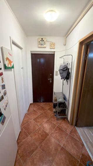 Inchiriez apart cu doua camere zona Obor - 5