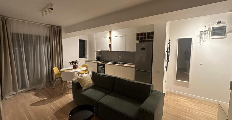 Apartament cu 2 camere decomandat în Domenii