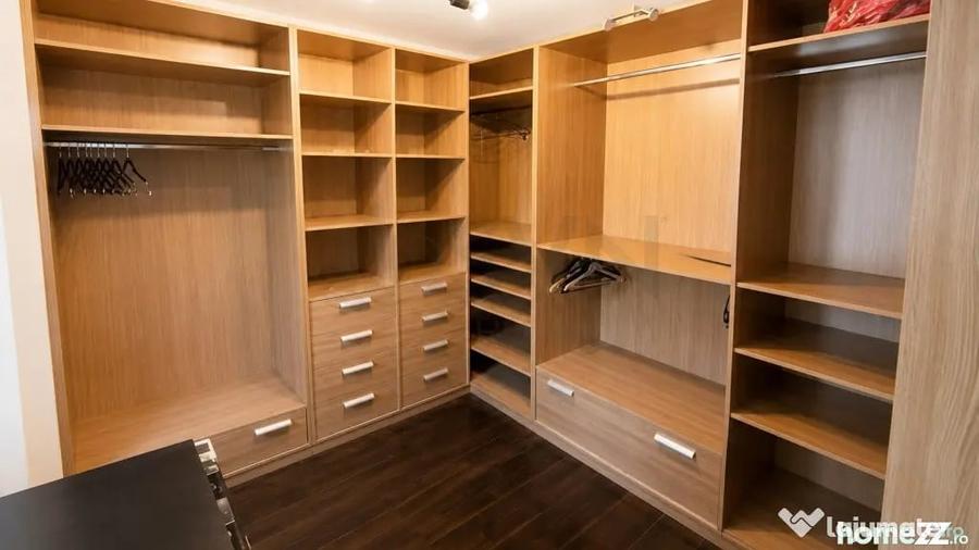 Apartament cu 4 camere decomandat în Crângași