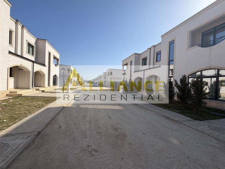 Duplex cu 5 camere cu Canalizare în Berceni