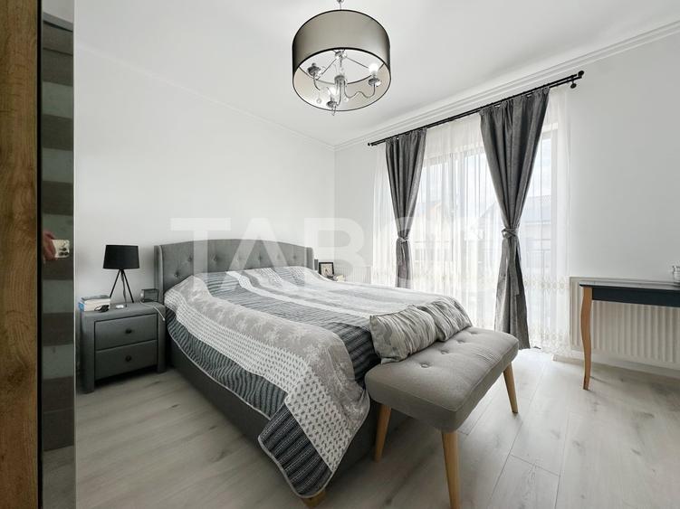 Duplex cu 4 camere cu Canalizare în Dâmbul Rotund