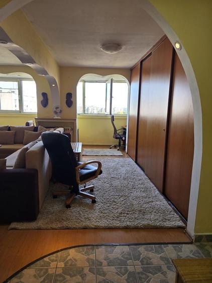 Apartament cu 2 camere decomandat, mobilat în Drumul Taberei