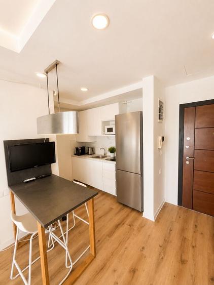 Apartament cu 2 camere decomandat în Crețuleasca
