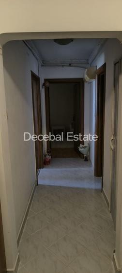 Apartament cu 2 camere decomandat în Titan