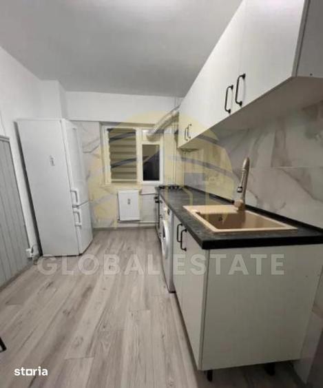 Apartament cu 2 camere decomandat în Titan