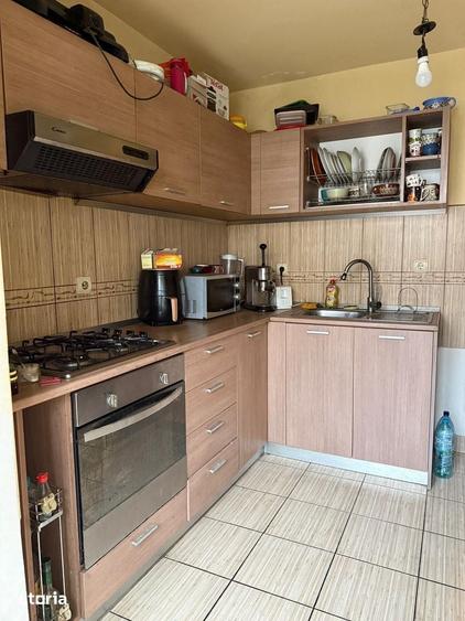 Apartament cu 3 camere decomandat în Micălaca