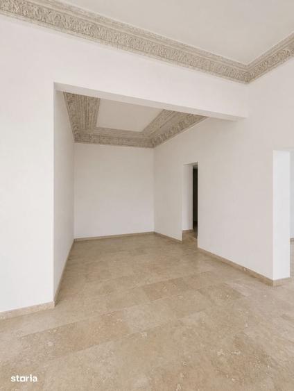 Casă cu 4 camere cu Teren 665 Mp în Batistei